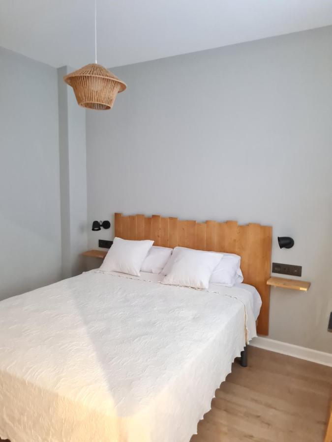 Appartamento Ayuntamiento PARKING gratis. Auto check-in. Bilbao Esterno foto
